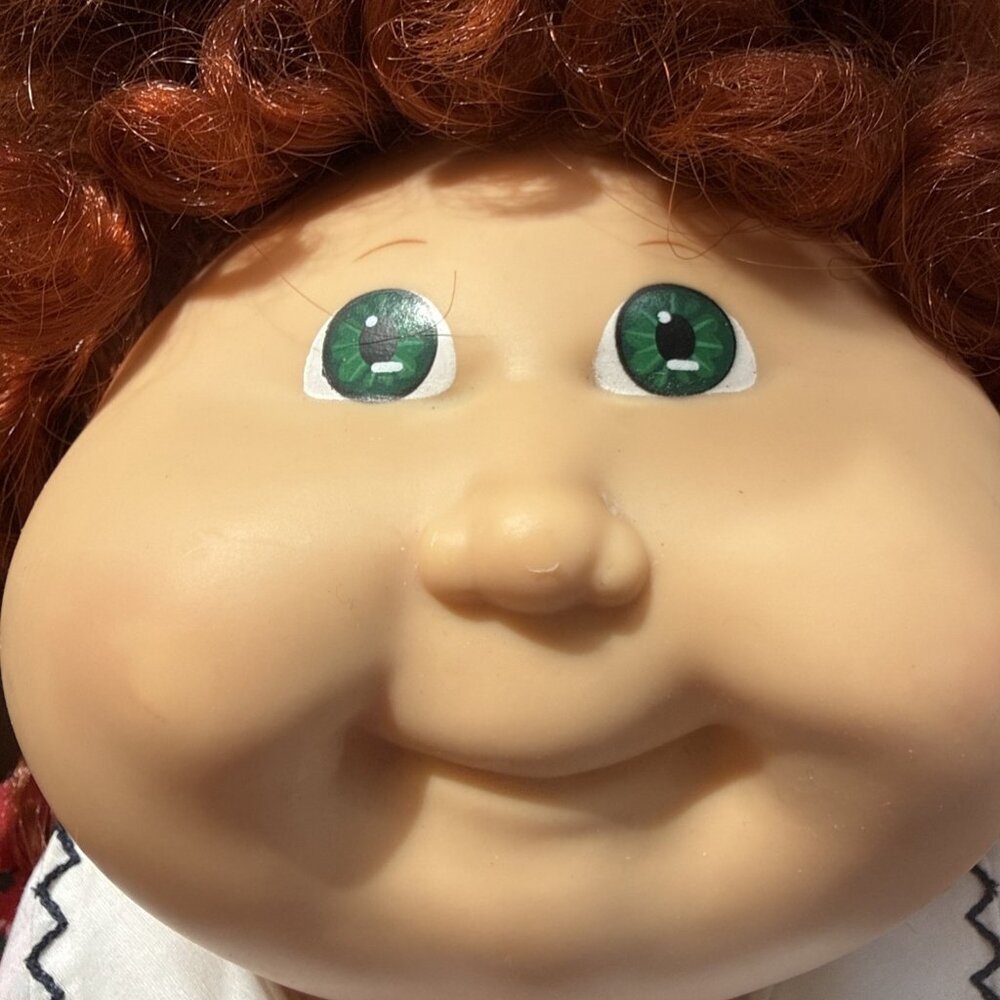 1983 Cabbage Patch Kids Growing Hair Doll Strawberry Red Hair Green Eyes - Picture 2 of 16